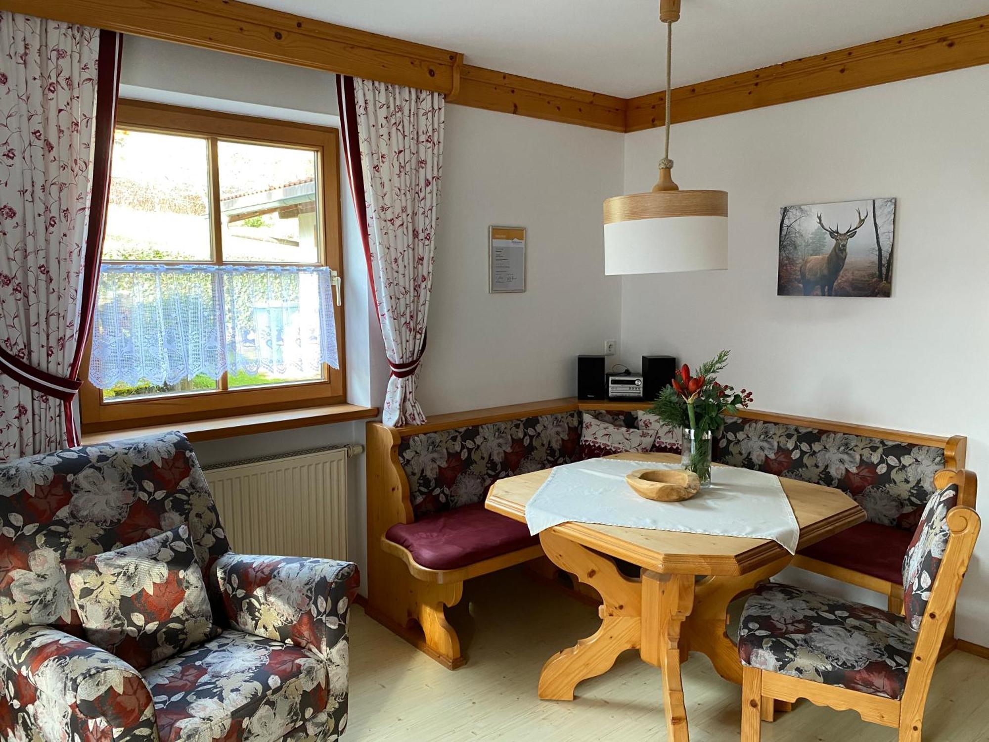 Haus Am Wiesbach Reit im Winkl Buitenkant foto